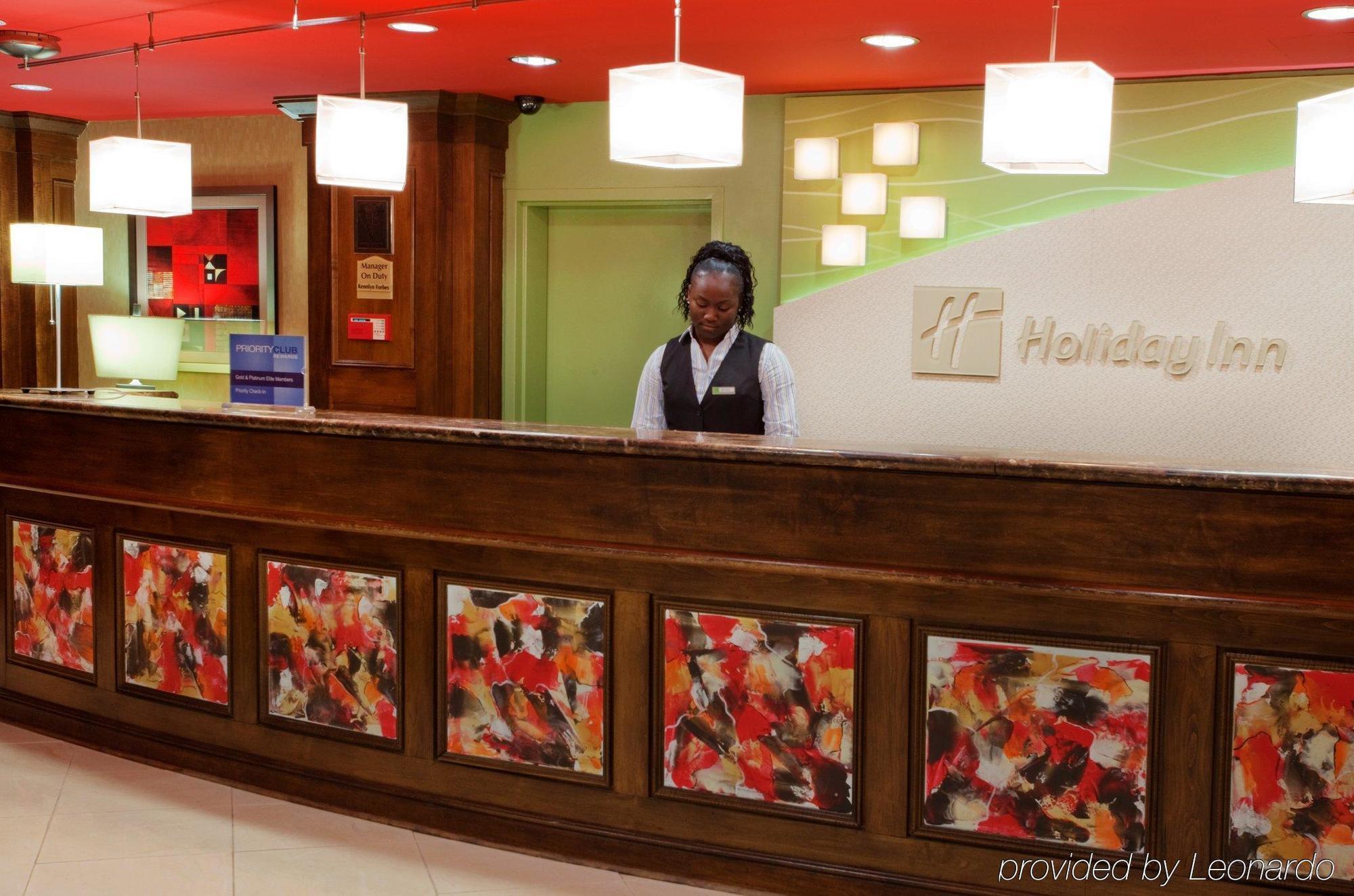 فندق فندق هوليداي إن أتلانتا-نورثلايك المظهر الداخلي الصورة